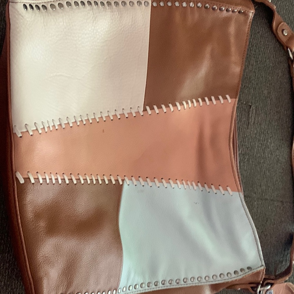 The Sak Purse